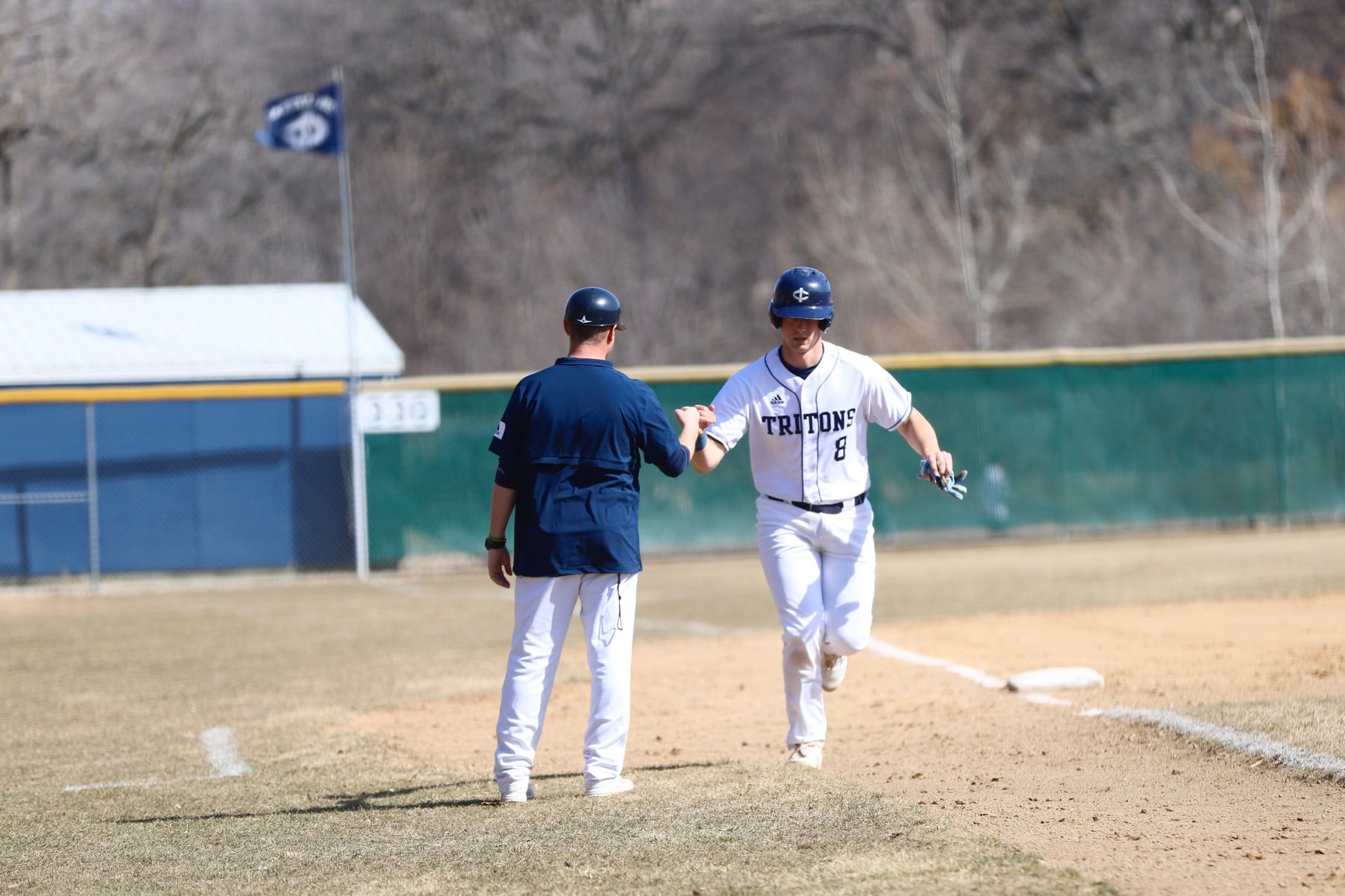 Tritons make quick work of Ellsworth