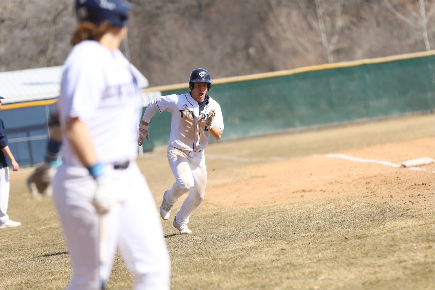 Tritons drop pair to Indian Hills