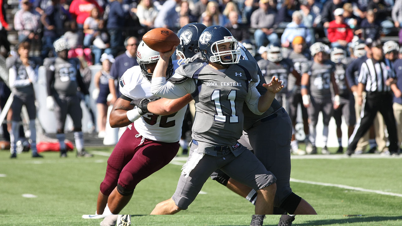 Tritons Stumble Against Fort Scott