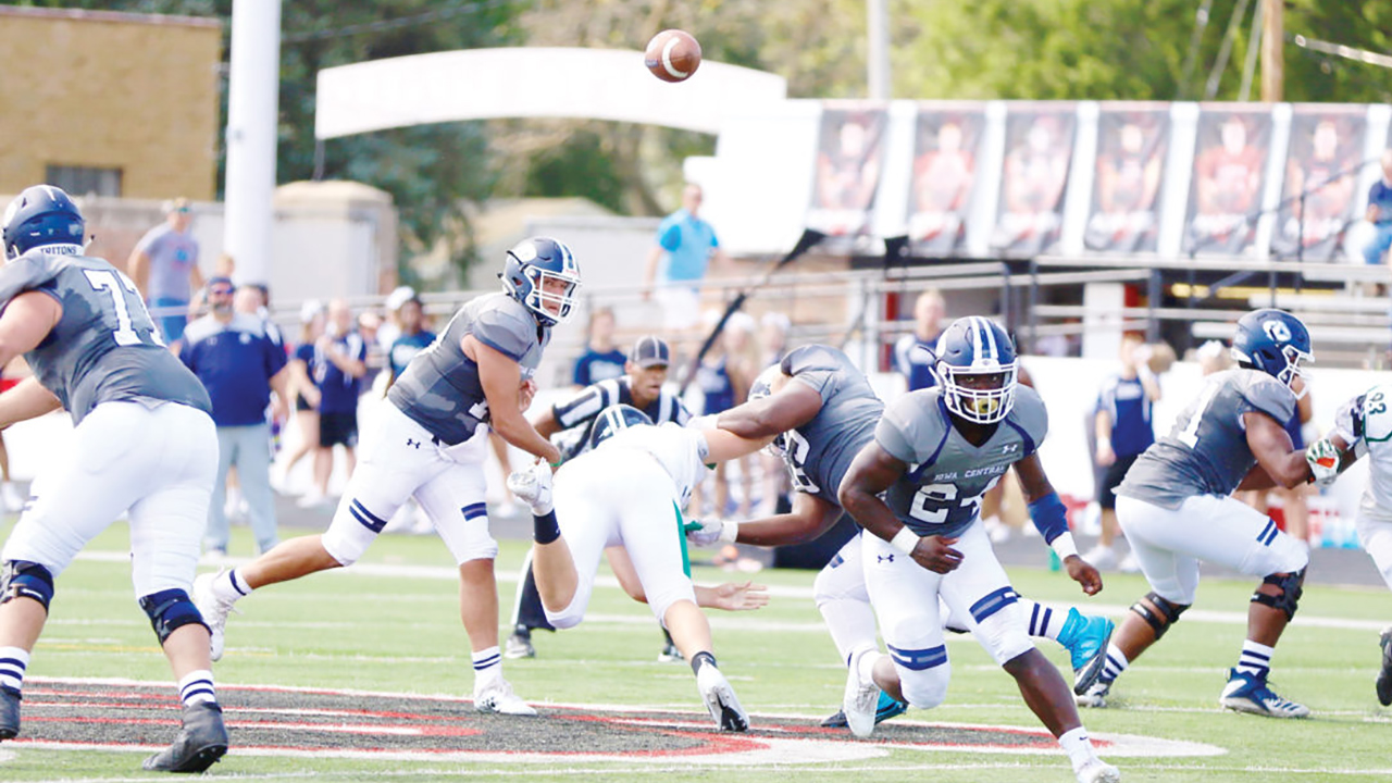 Triton players earn honors
