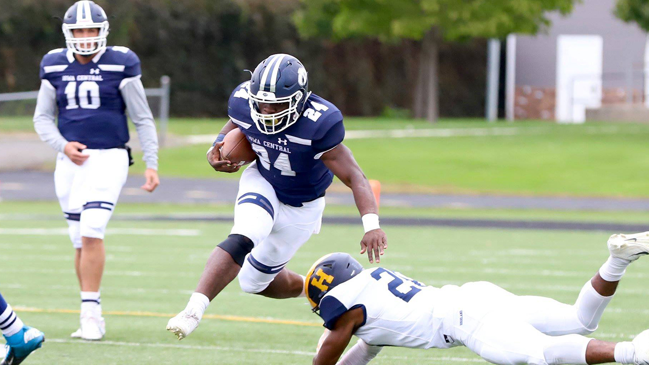 Tritons move into Top-20 nationally