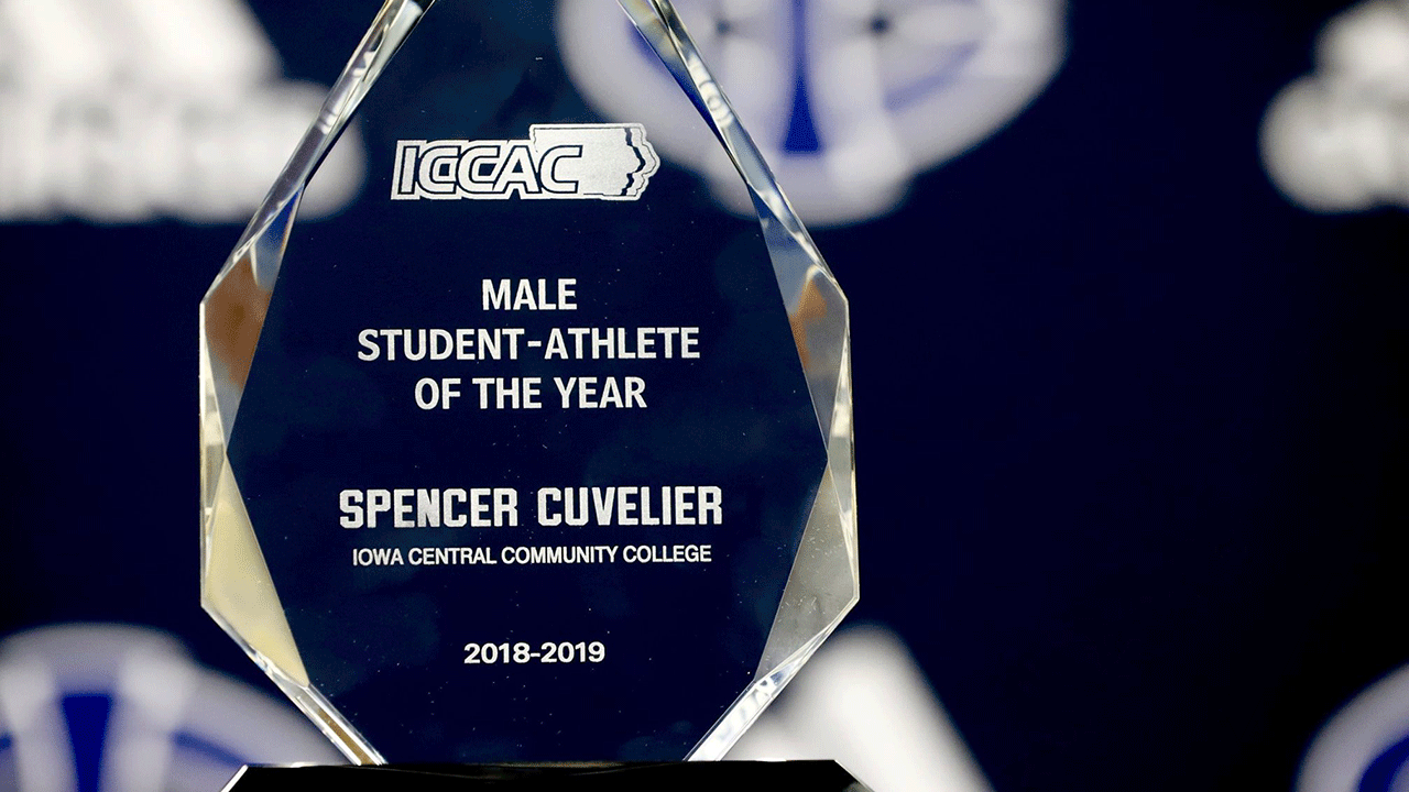 Cuvelier named ICCAC Athlete of the Year