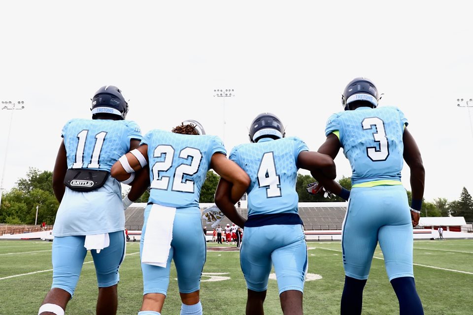 Iowa Central rolls past Coffeyville