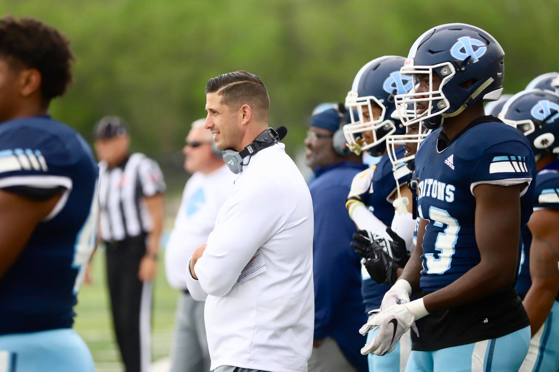 Tritons meet New Mexico Military in Graphic Edge Bowl