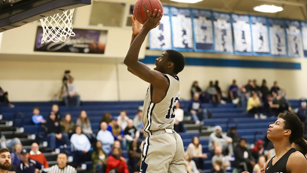 Eagles beat the Tritons