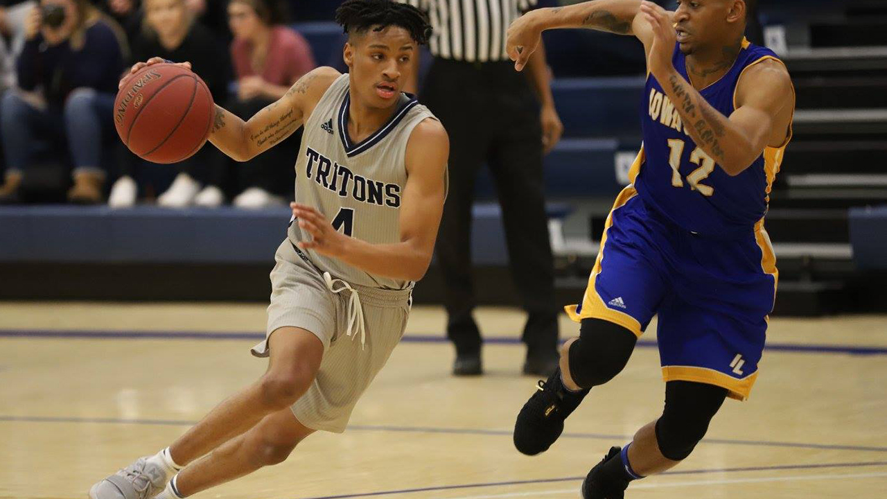 Lakers defeat Tritons in 3OT