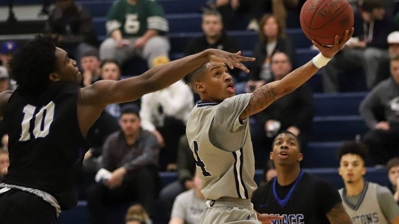Iowa Central beats DMACC  &nbsp;