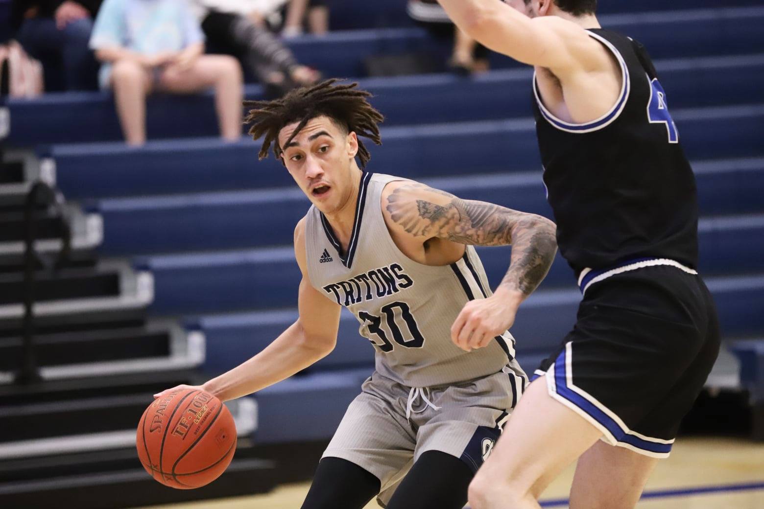 Tritons close up regular season action