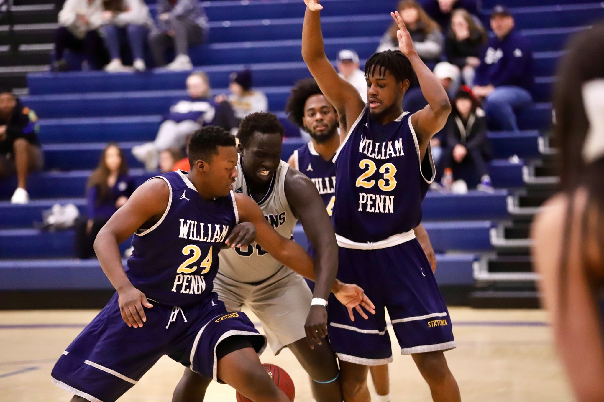 Iowa Central ready to take to the floor under Helle