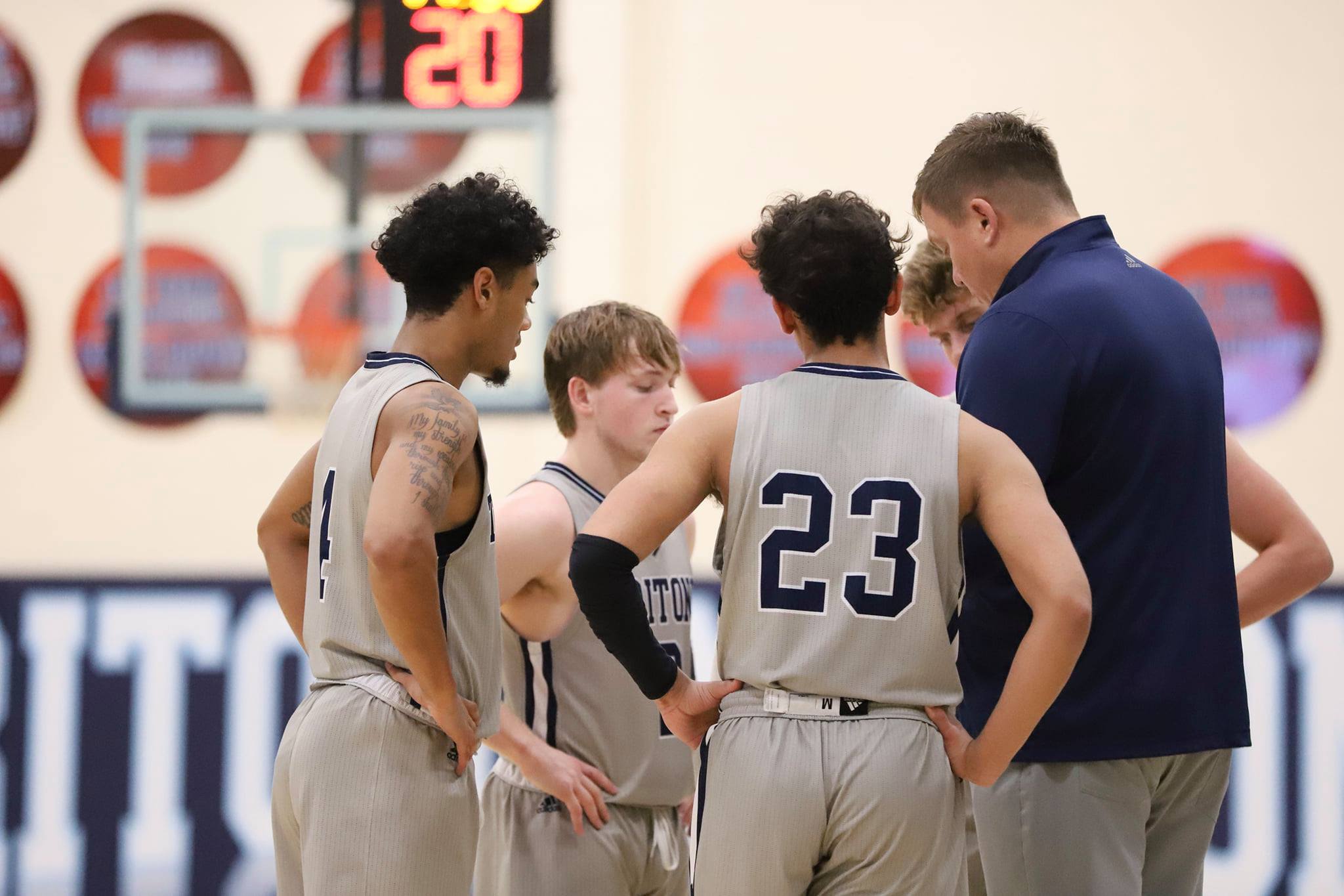Big second half surge lifts Tritons