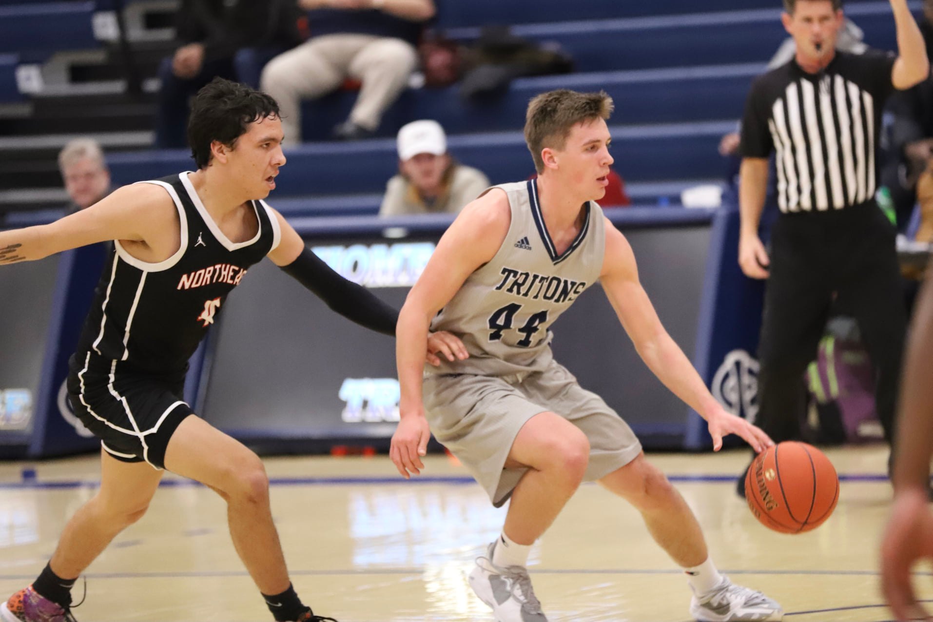 Iowa Central fights past Southwestern