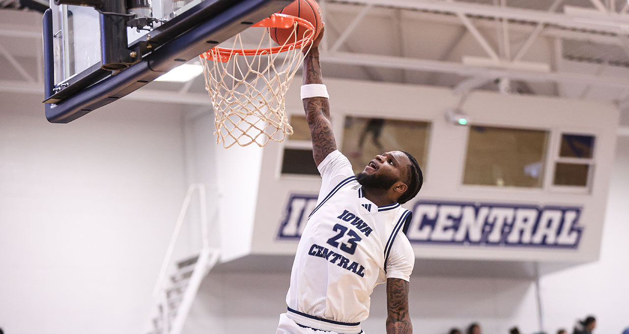Triton Men Hand #12 Iowa Western First Loss in 90-78 Victory