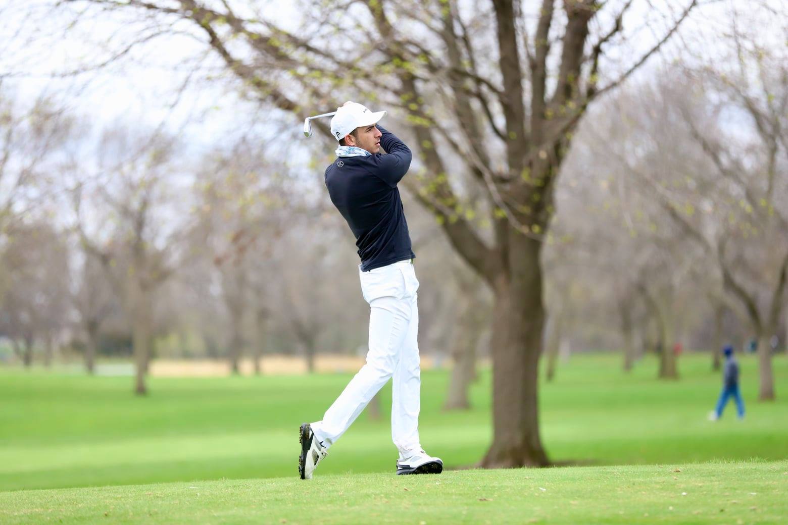 Ribeiro, Tritons out to strong start