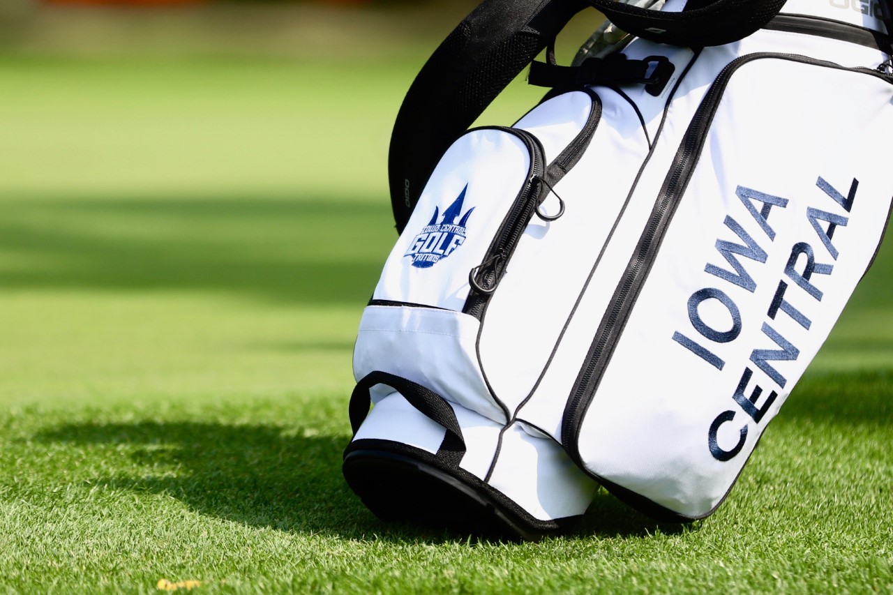 Iowa Central begins ninth on the links