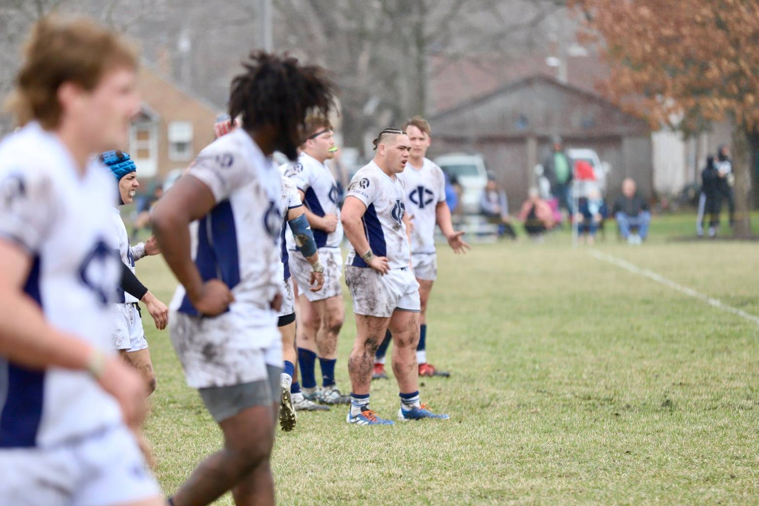 Tritons fight through conditions in Indy