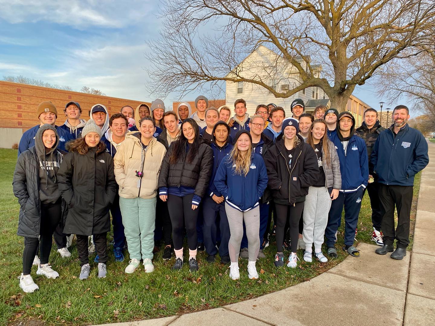 Big weekend for Tritons in the pool
