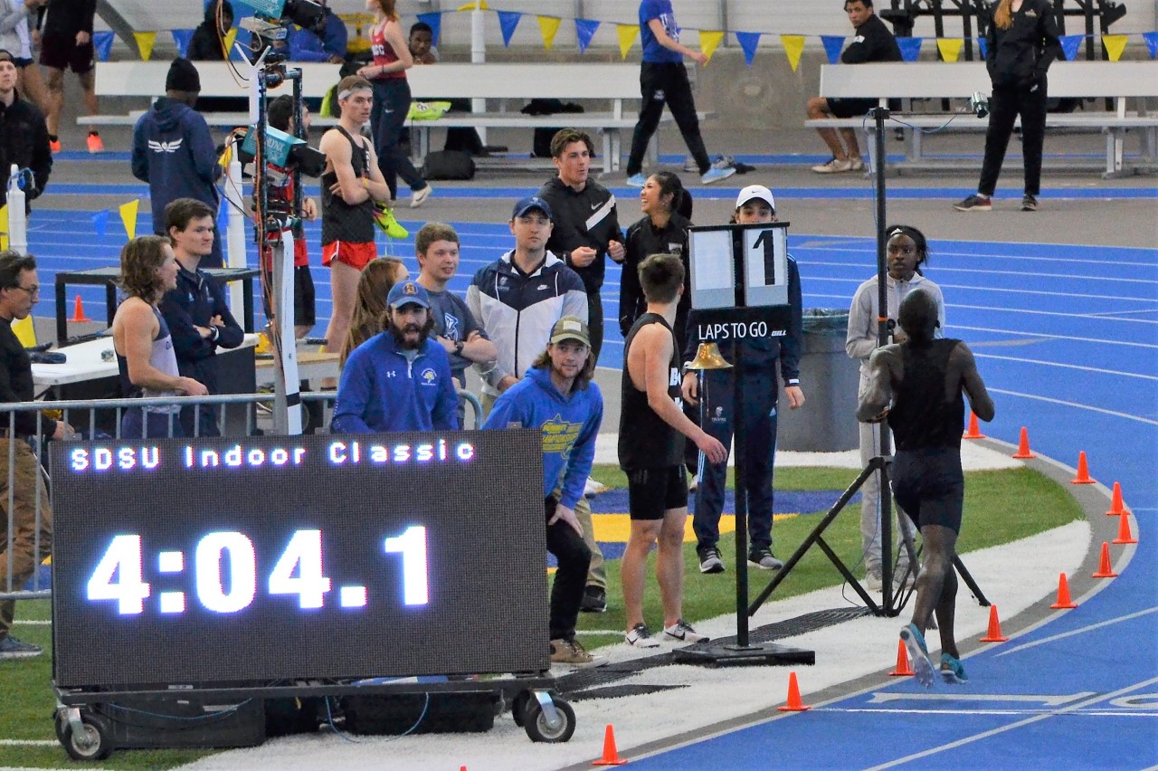 NJCAA, league honors to Bungei after breaking record
