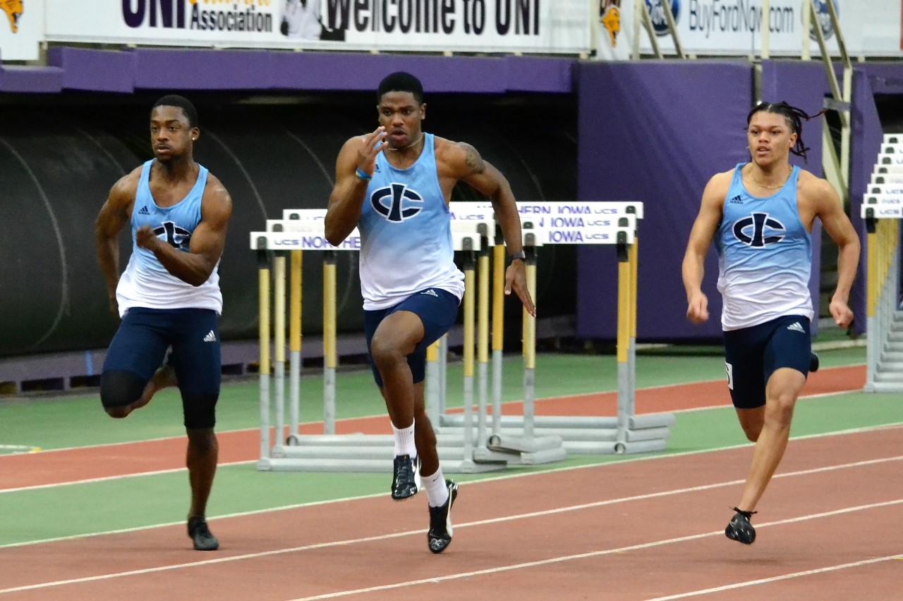 Dashinelle Dyer competes at the UNI JC Open.
