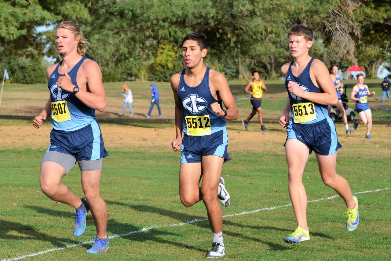 Pair of silvers for Tritons