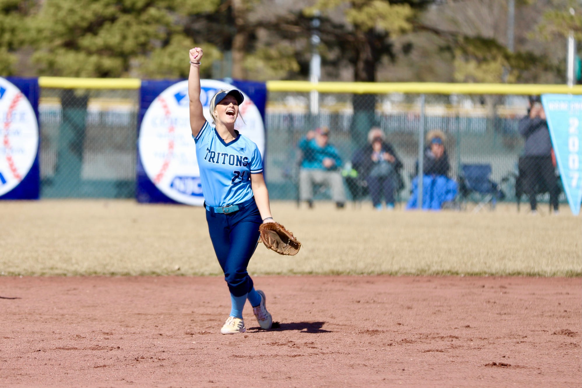 Iowa Central picks up two victories on the road