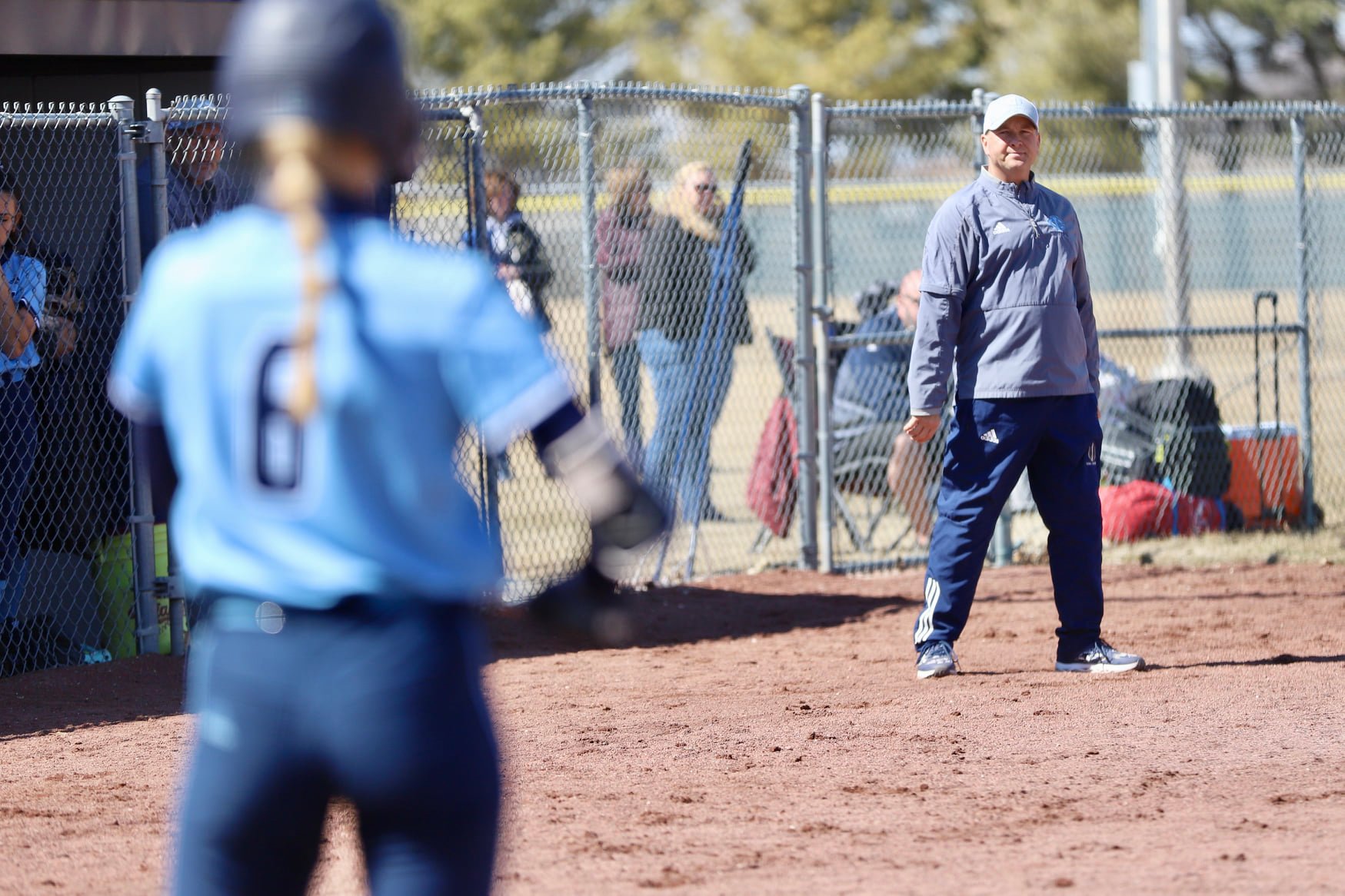 Two more wins on the road for Tritons