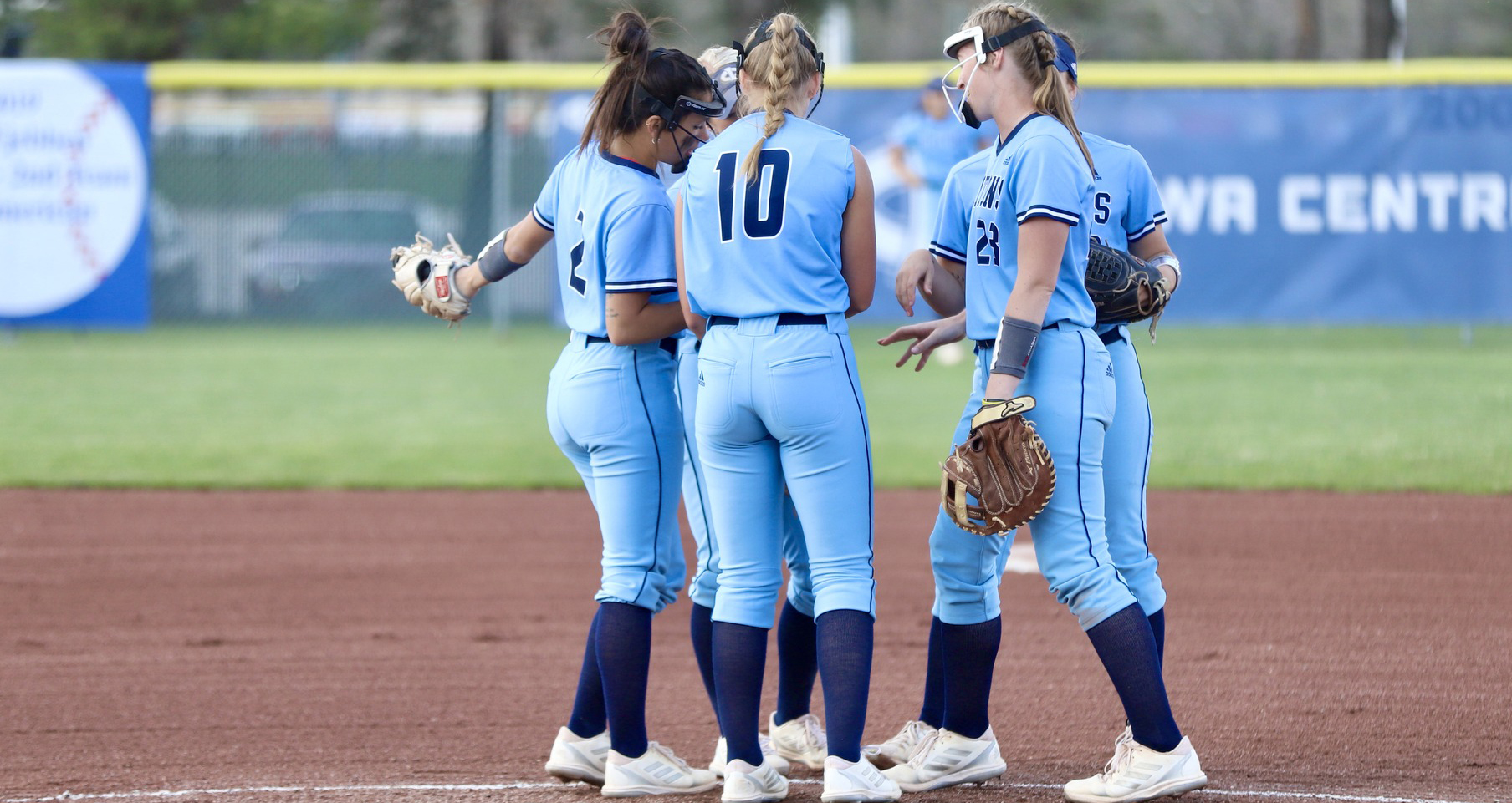 Tritons Sweep 4 with Northeast