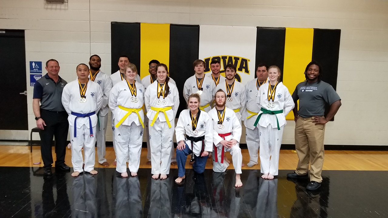 Iowa Central Triton Taekwondo qualifies all 13 athlete to Nationals