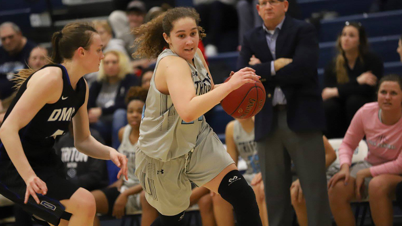 Friday Feature with Women&rsquo;s Basketball: #34 Brittany West