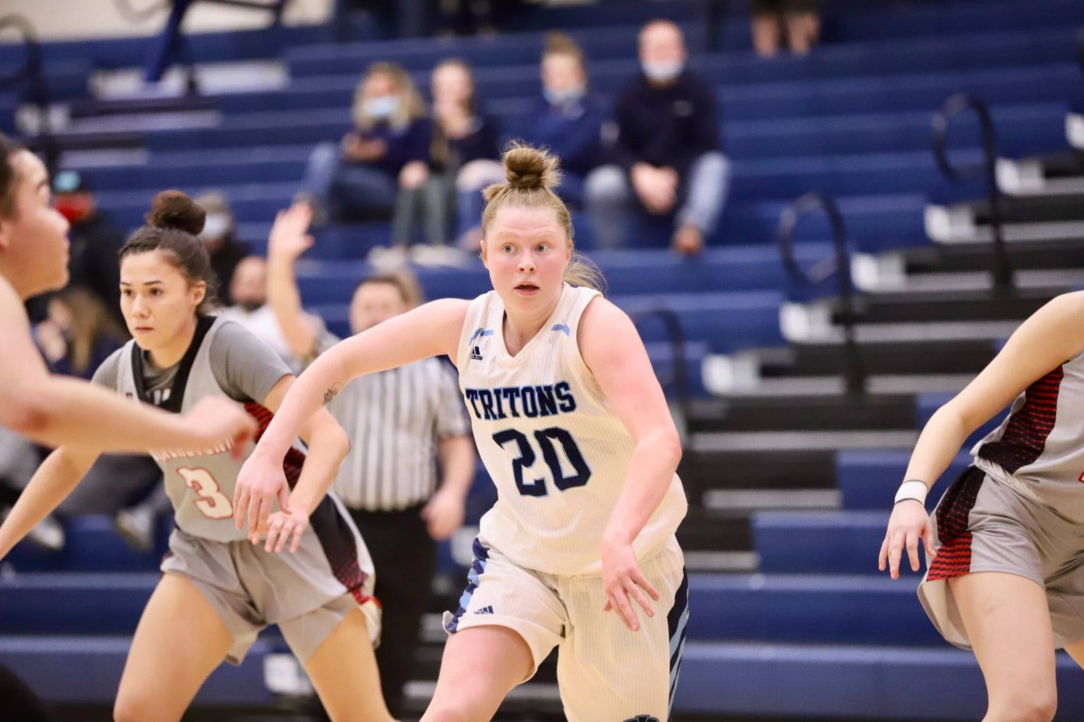Iowa Central battles with No. 2 Kirkwood