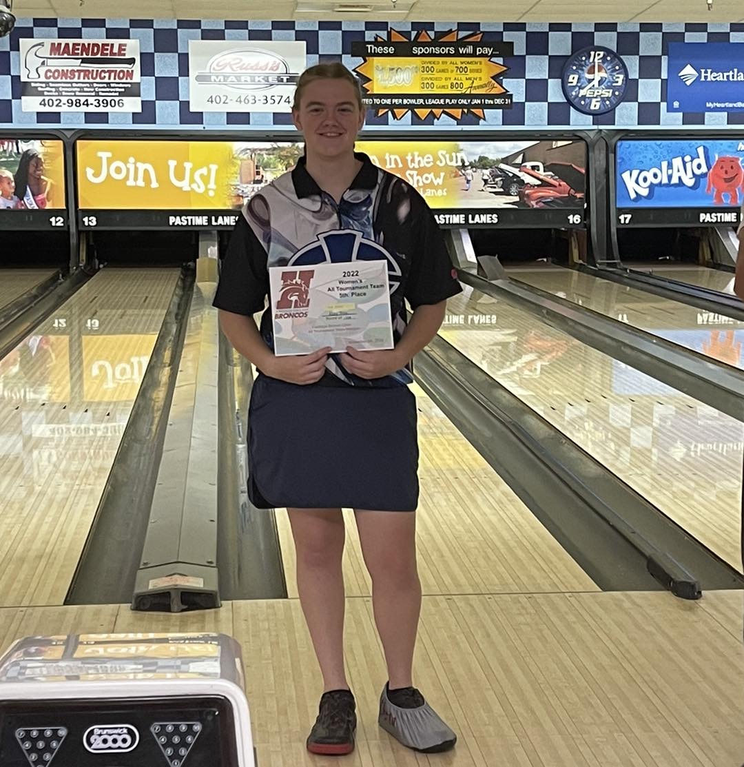 Abby Price is bowling athlete of the week for Iowa Central