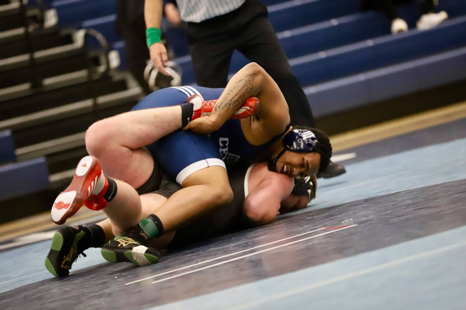 Flawless semis for Tritons at nationals