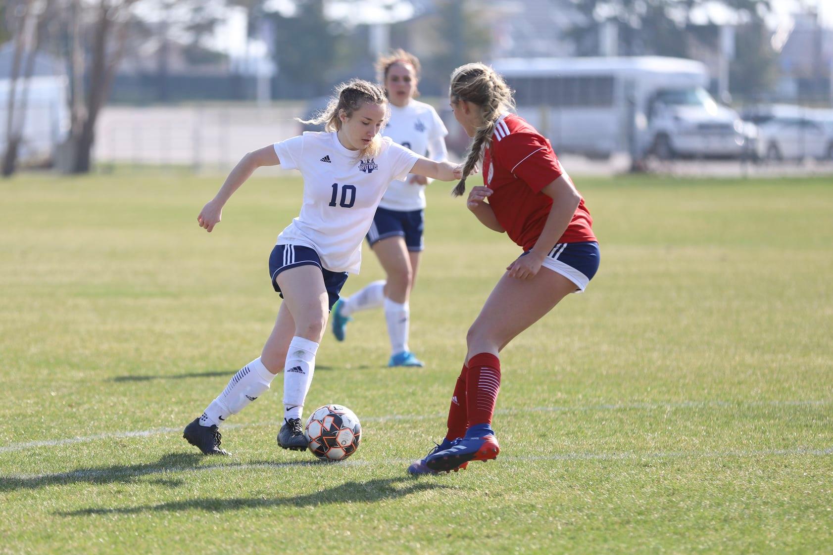 Iowa Central clipped at Hawkeye, 3-2