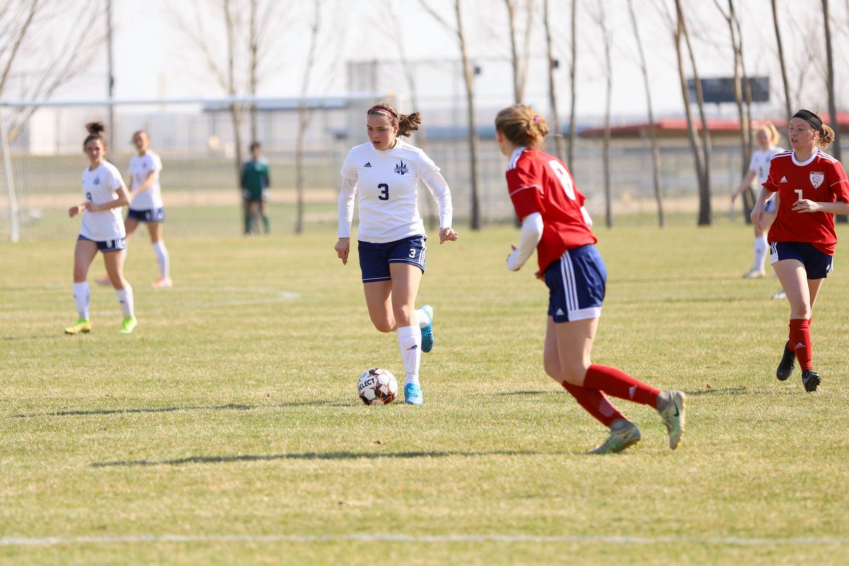 Tritons post convincing 5-2 victory