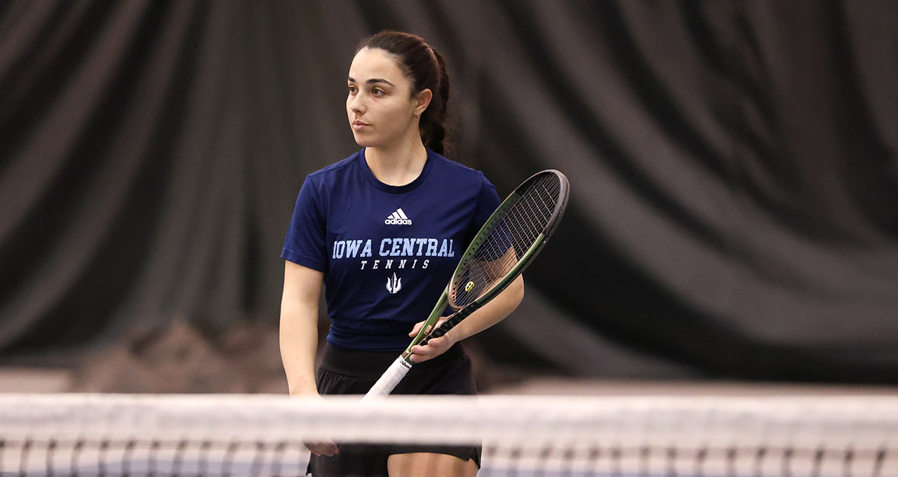 Triton Women Score 6-1 Win Over Northwestern