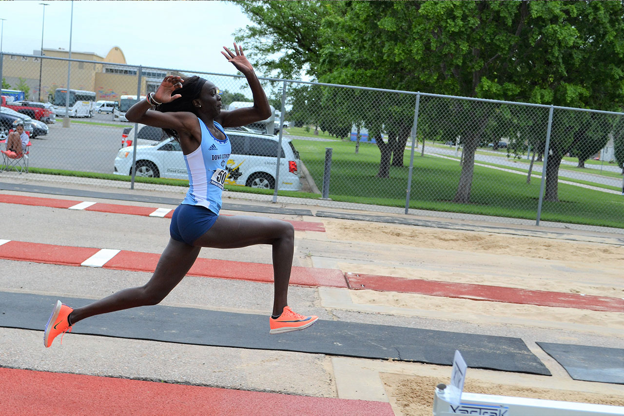 Men’s Team takes Fourteenth and Women’s Team takes Sixteenth at National Meet