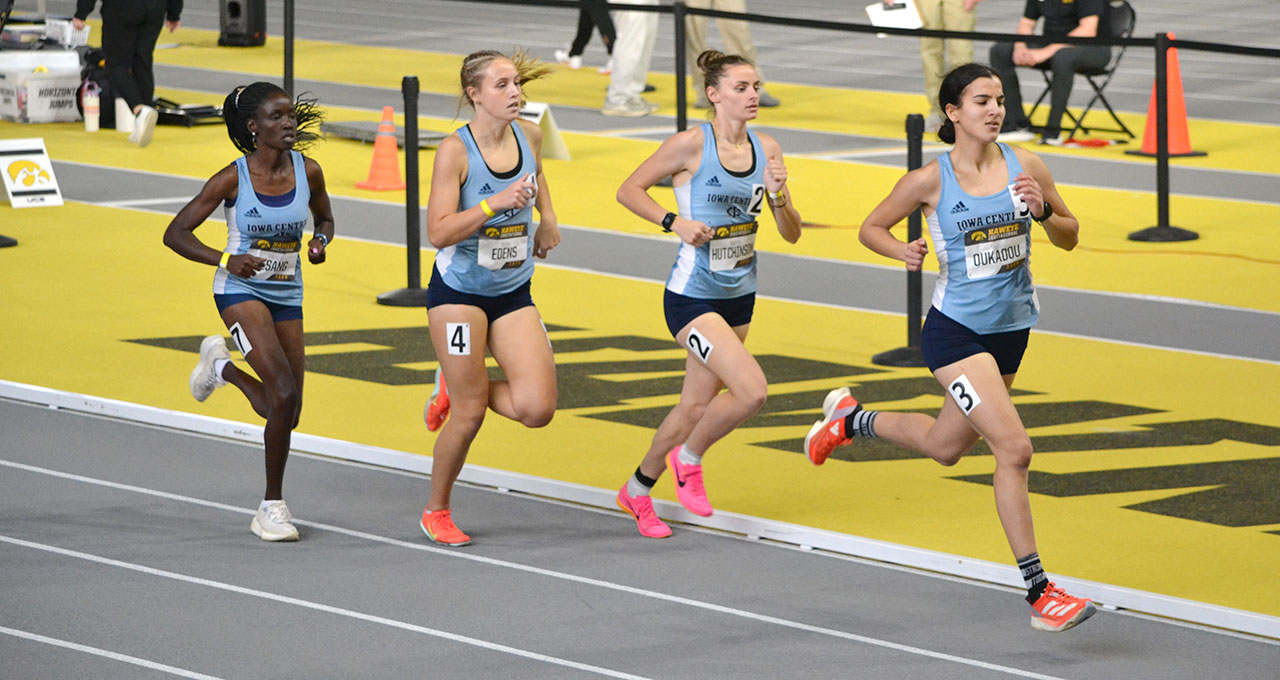 Triton Track & Field Opens Indoor Season at Hawkeye Invitational