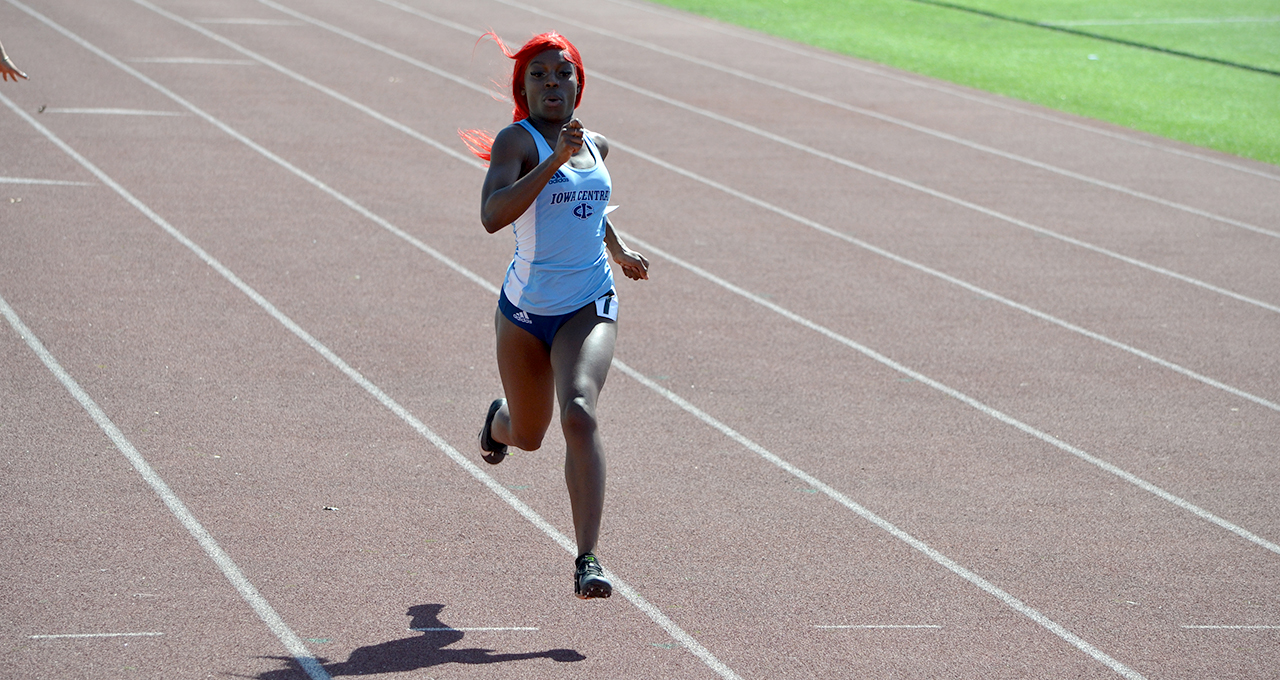 Triton Track & Field Opens Outdoor Season at Grand View University