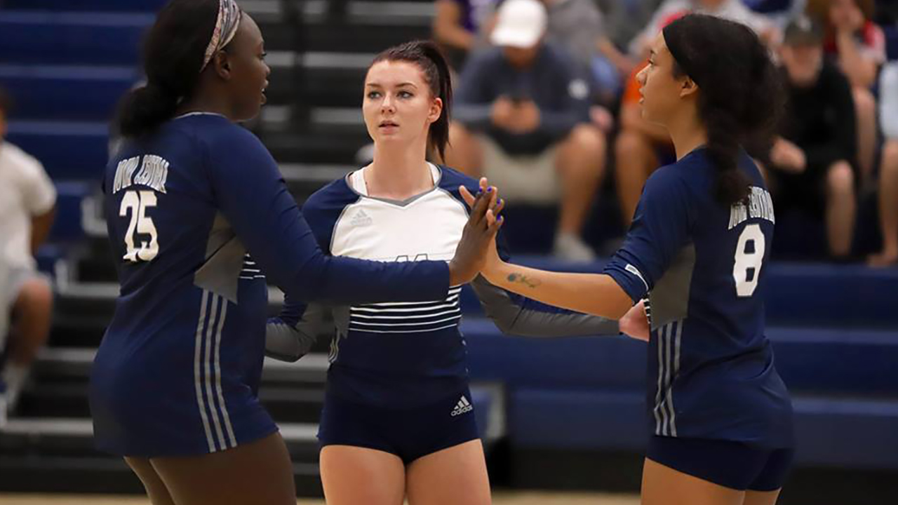 Tritons go 3-1 at Cowley Tournament