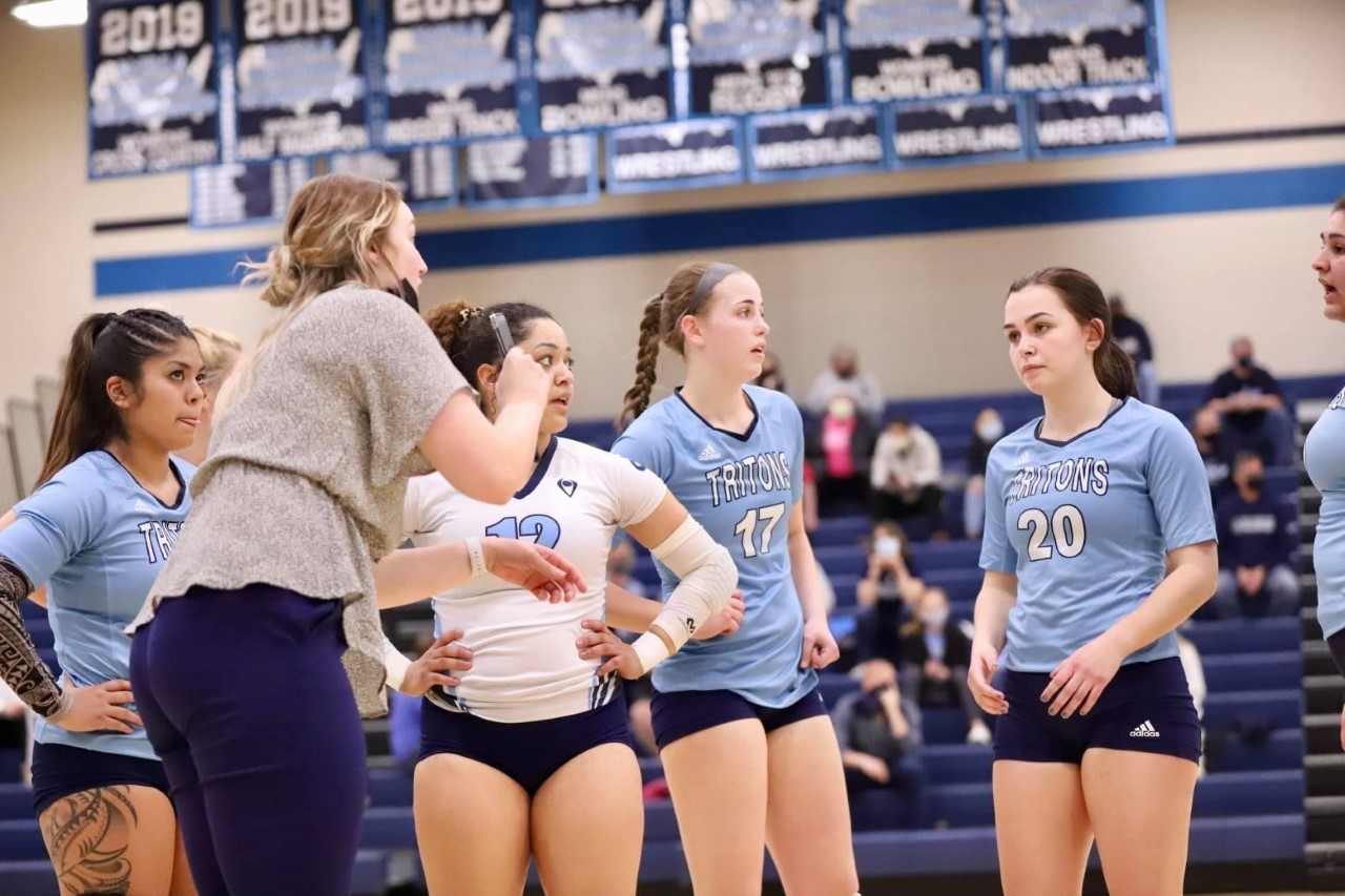 Sullivan honored as assistant coach of the year