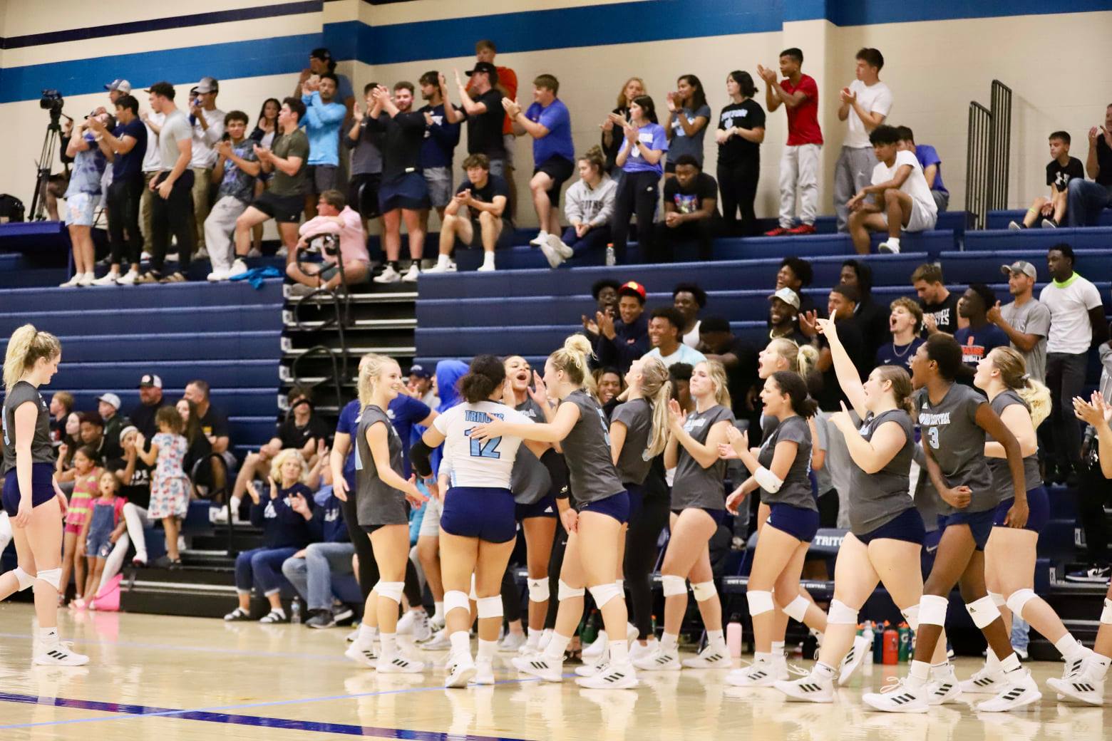 No. 1 Tritons host sixth-ranked Kirkwood for 'Color Rush'