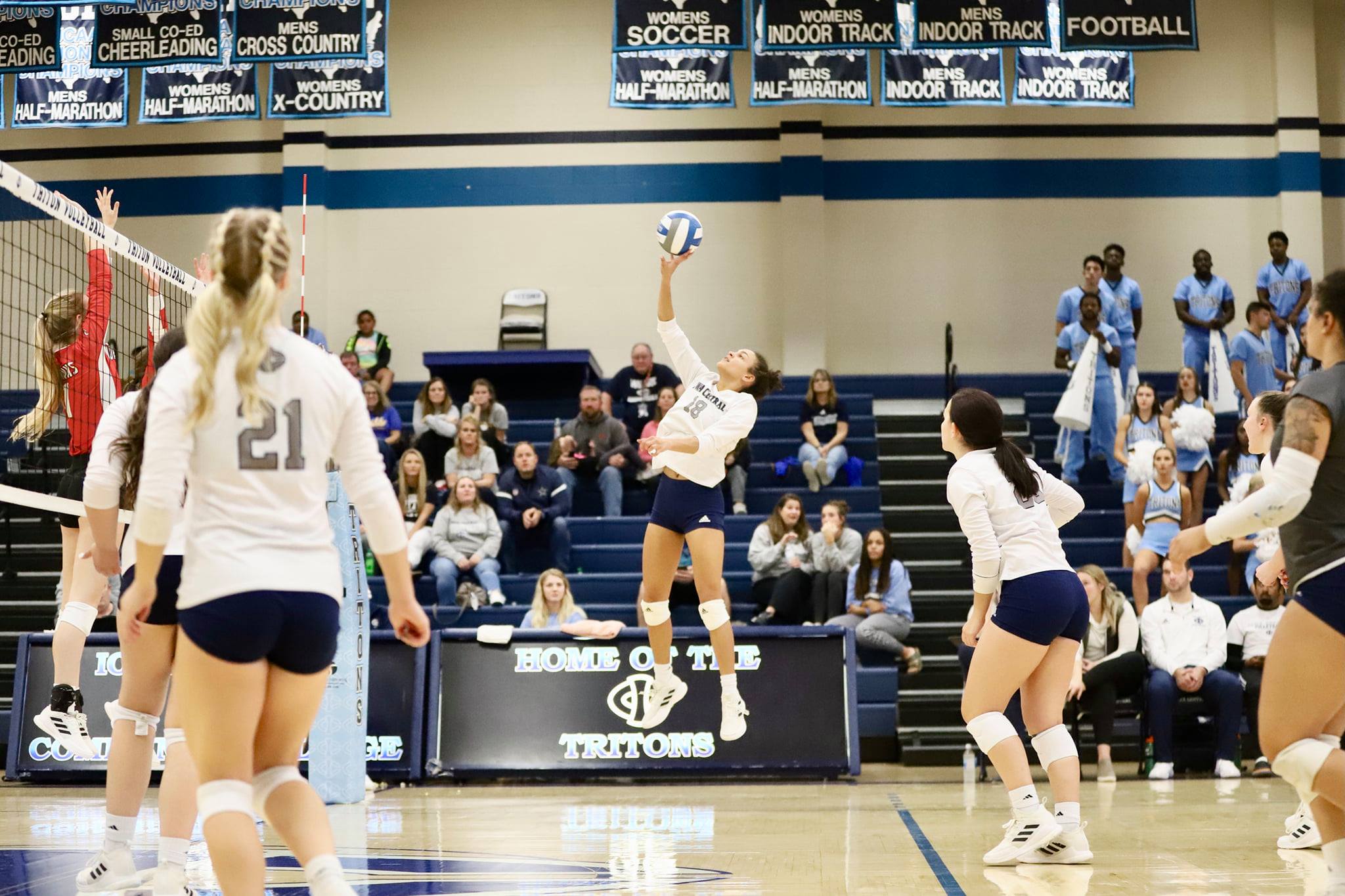 Tritons chase unbeaten conference season