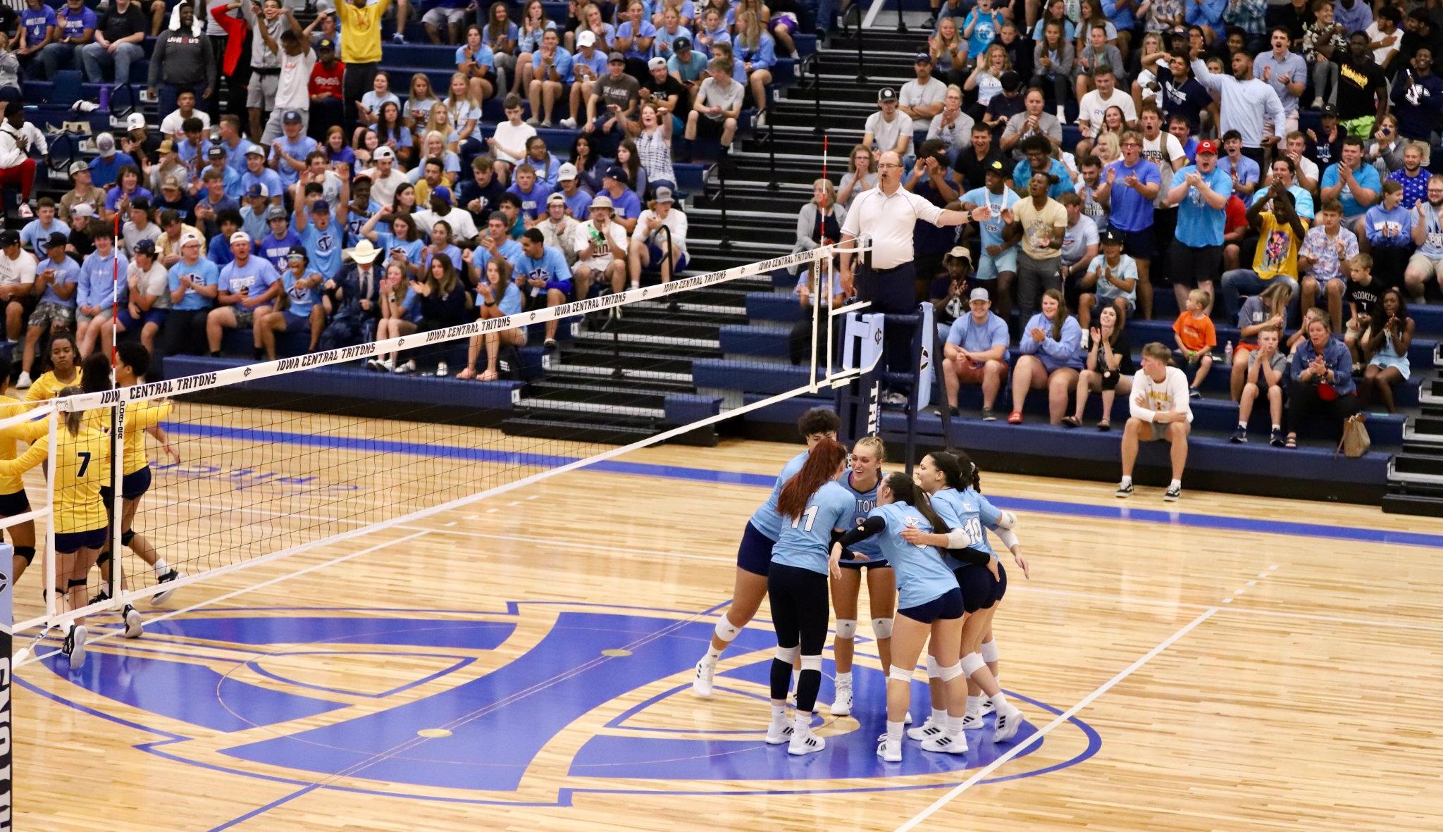 Tritons pick up three wins