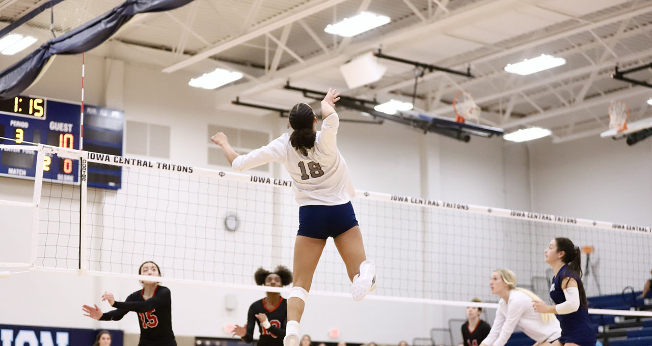 Volleyball players received all-conference recognition
