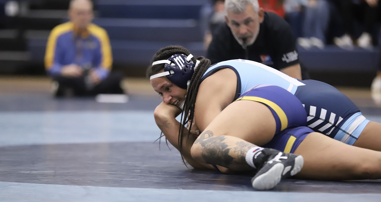 Alexis Ross wrestles for Iowa Central at the NCC Open in Naperville, Illinois.