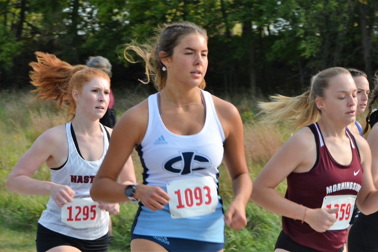 Tritons Remain Perfect On The Season